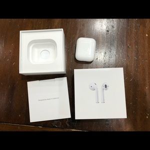 Apple AirPods